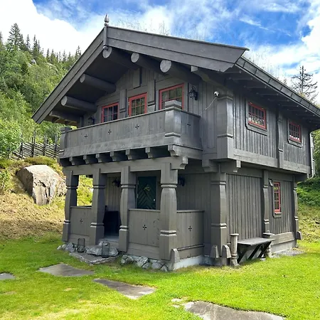 Holiday home Eventyrtunet In Idyllic Tuddal *
